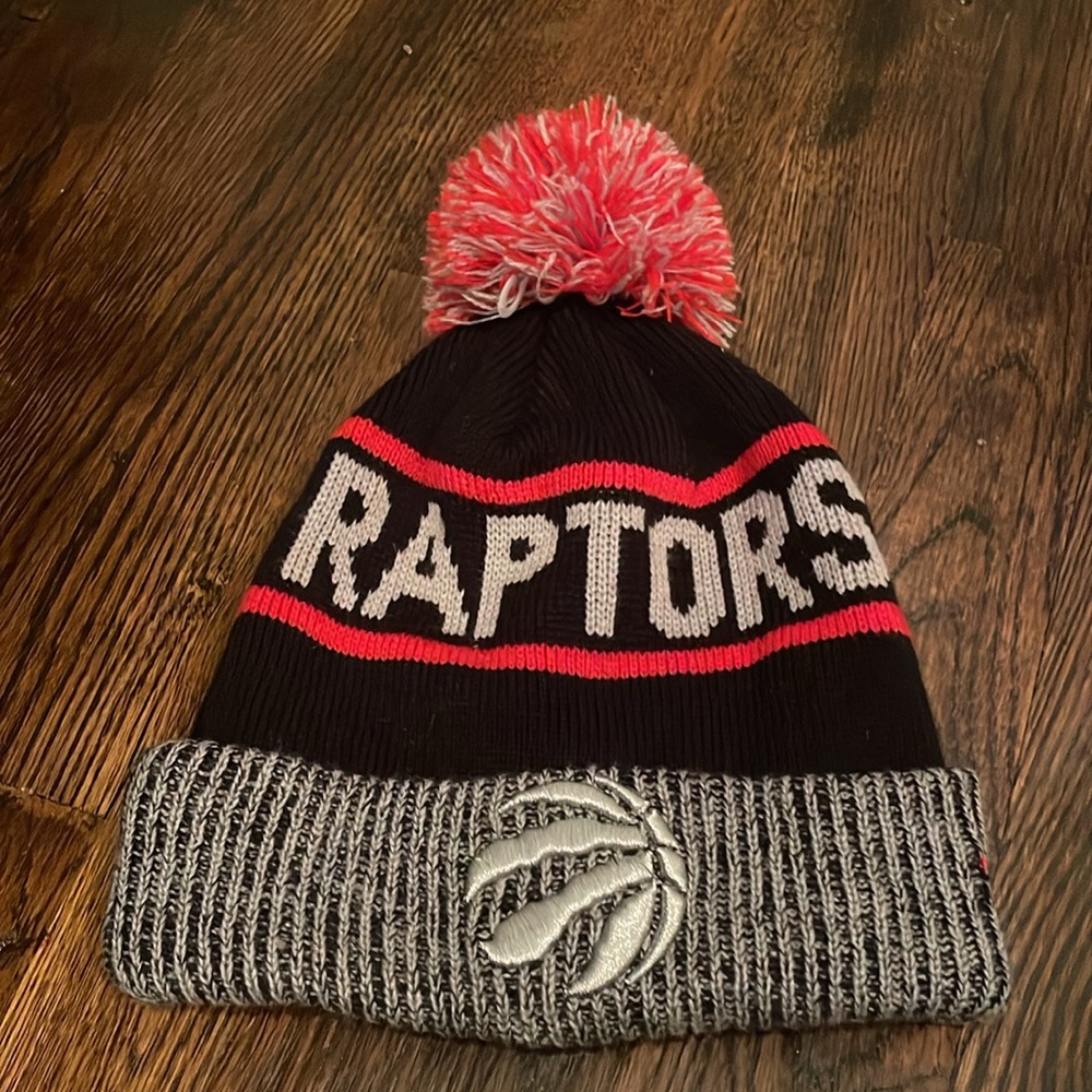 Raptors NBA hat - Picture 3 of 8